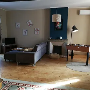 https://charmante-maison-de-ville.midi-pyreneeshotels.com
