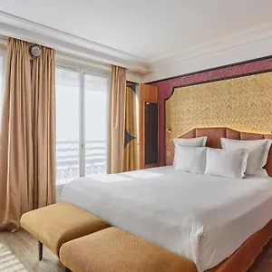 Idol Hotel Parijs